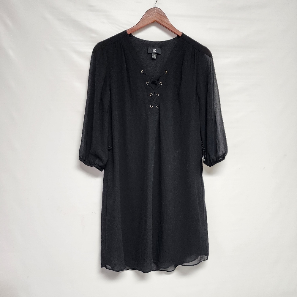 IZ Byer Women's  Medium NWT Flowy Black Dress Lace up‎ neckline